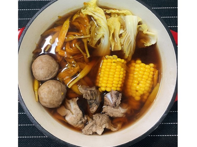 金針排骨湯